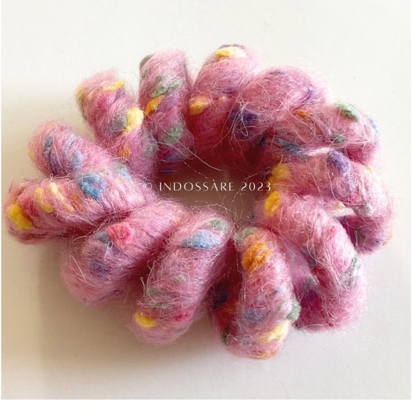Spiral Wool Ponytail Holders Set of 6 NWT - Picture 10 of 13